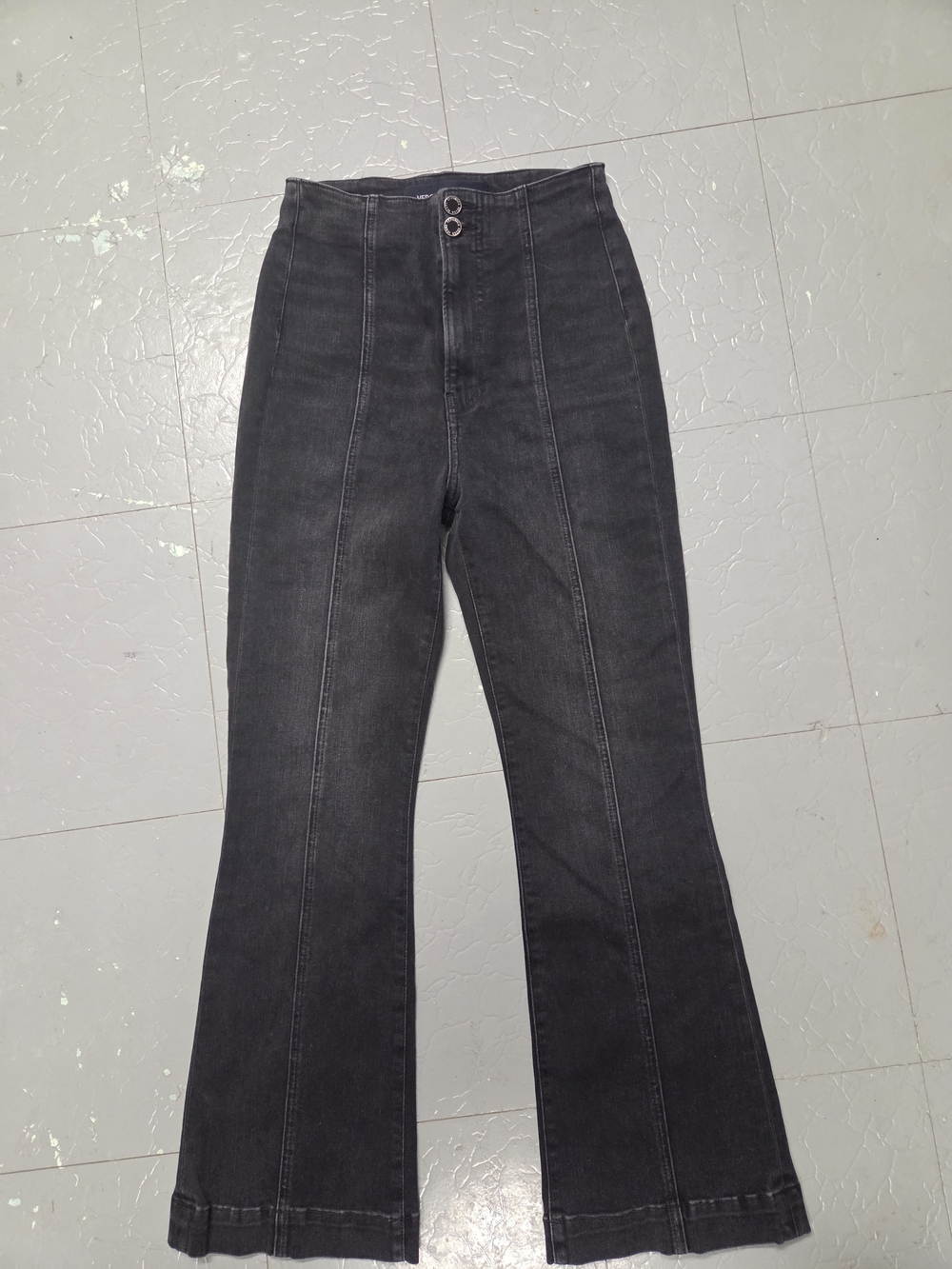 Veronica Beard High-Rise Black Flared Women’s Ankle Jeans